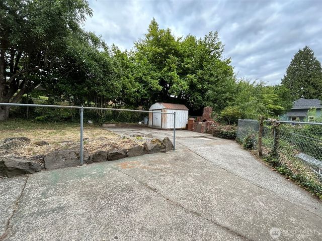 6538 51st Avenue S, Seattle, WA 98118