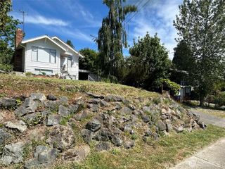 6538 51st Avenue S, Seattle, WA 98118