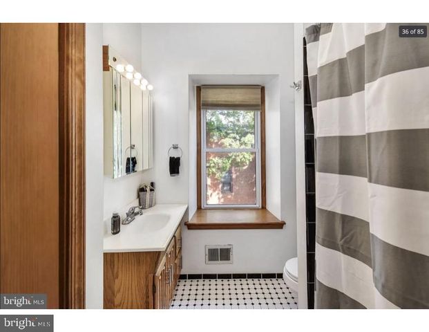 7928 RIDGE AVE, Philadelphia, PA 19128