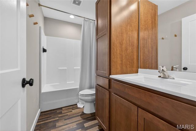 1624 Missouri Avenue, Pacific, MO 63069