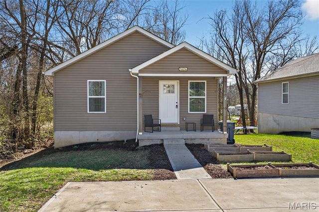 1624 Missouri Avenue, Pacific, MO 63069