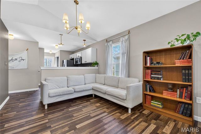 1624 Missouri Avenue, Pacific, MO 63069