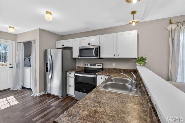 1624 Missouri Avenue, Pacific, MO 63069