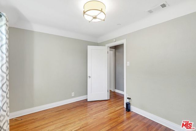 2630 S BEDFORD Street, Los Angeles, CA 90034