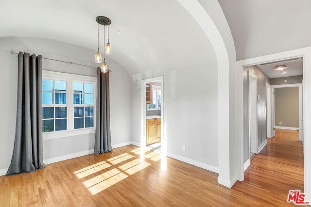 2630 S BEDFORD Street, Los Angeles, CA 90034