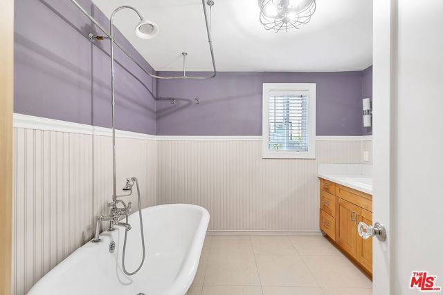 2630 S BEDFORD Street, Los Angeles, CA 90034