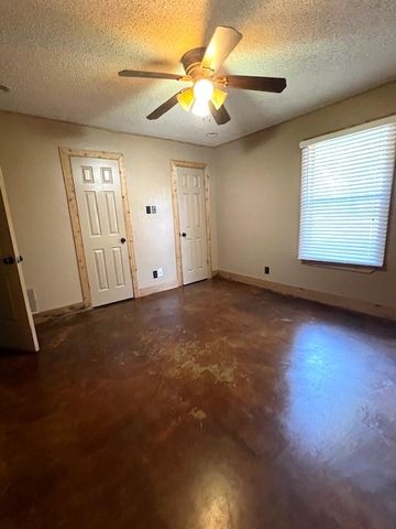 8006 State Highway 34, Ladonia, TX 75449