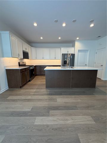 206 Walton Circle, Aliquippa, PA 15001