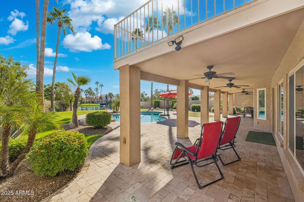Image 32 of property listing at 919 S PARADISE Drive, Gilbert, AZ 85233