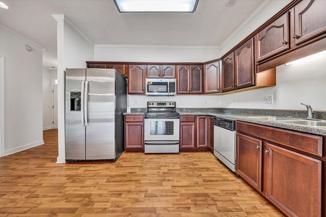 2505 Feather Garden CIR, Vinton, VA 24179