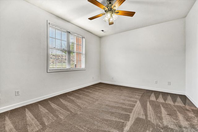 2505 Feather Garden CIR, Vinton, VA 24179