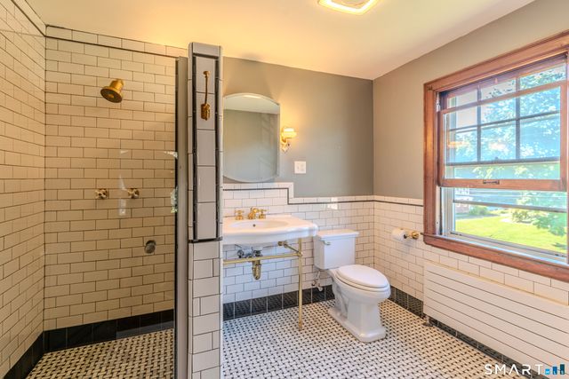 46 Bretton Road, Middletown, CT 06457