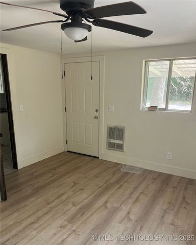 21245 W 888 Road, Cookson, OK 74427