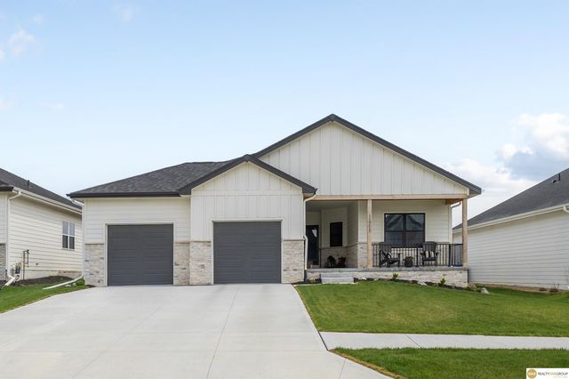 11711 S 189 Street, Gretna, NE 68028