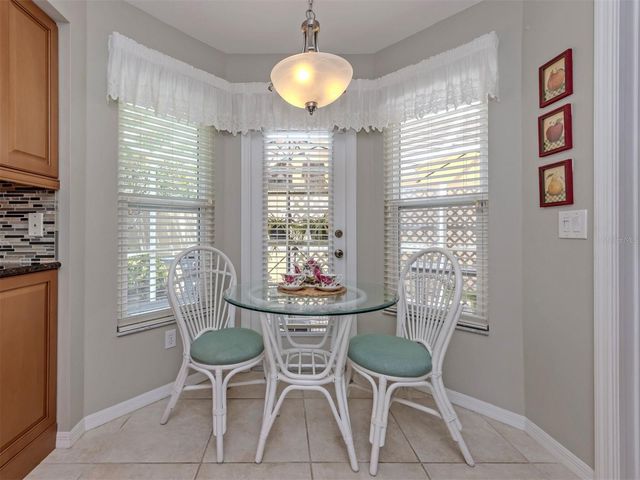 525 CLUBSIDE CIRCLE 53, Venice, FL 34293