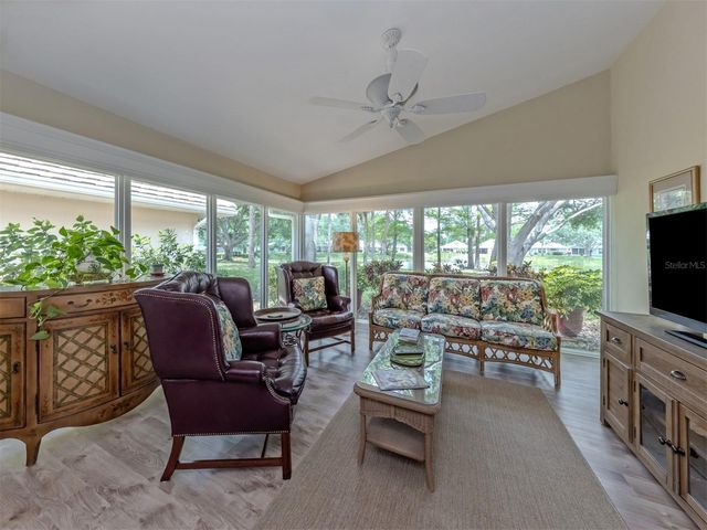 525 CLUBSIDE CIRCLE 53, Venice, FL 34293
