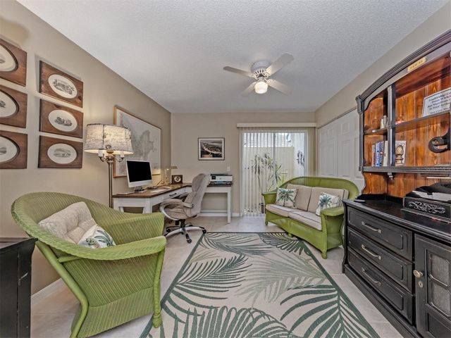 525 CLUBSIDE CIRCLE 53, Venice, FL 34293