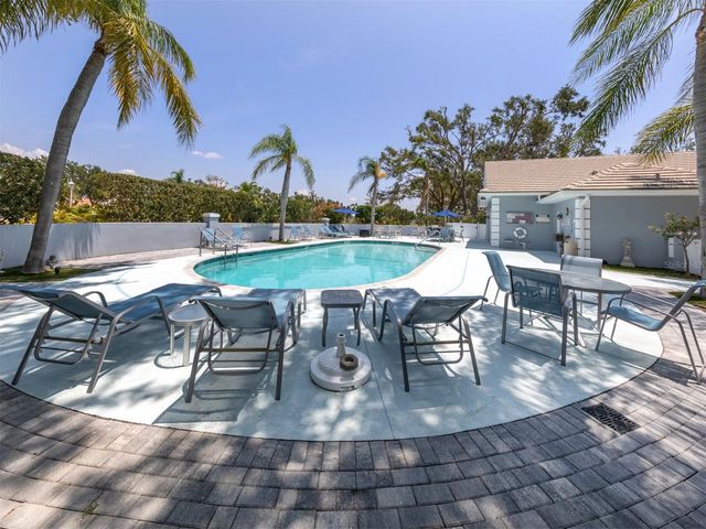 525 CLUBSIDE CIRCLE 53, Venice, FL 34293