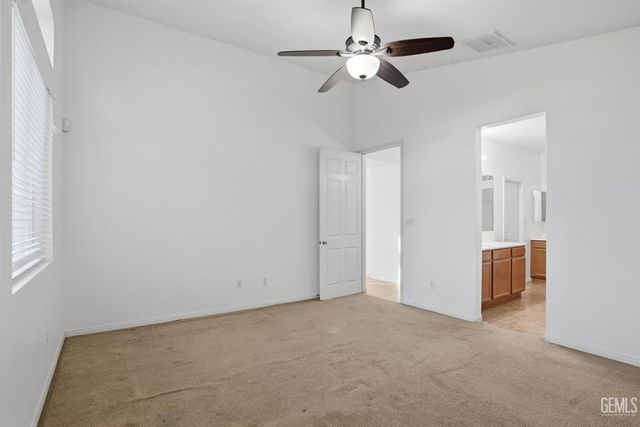 12005 Blanket Flower Drive, Bakersfield, CA 93311