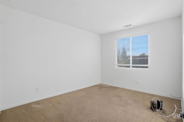 12005 Blanket Flower Drive, Bakersfield, CA 93311