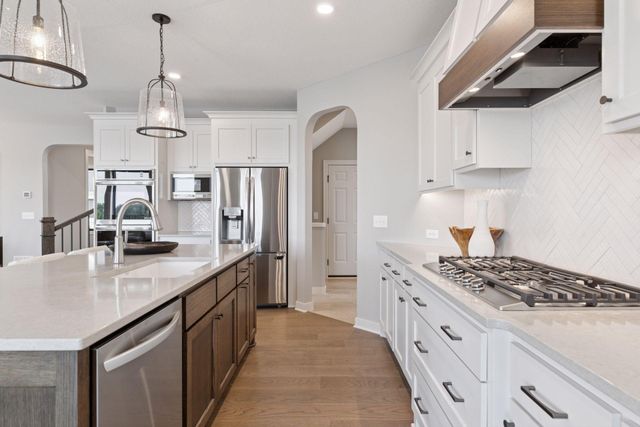 1884 Laquey Avenue NE, Saint Michael, MN 55376