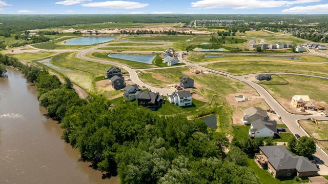 1884 Laquey Avenue NE, Saint Michael, MN 55376
