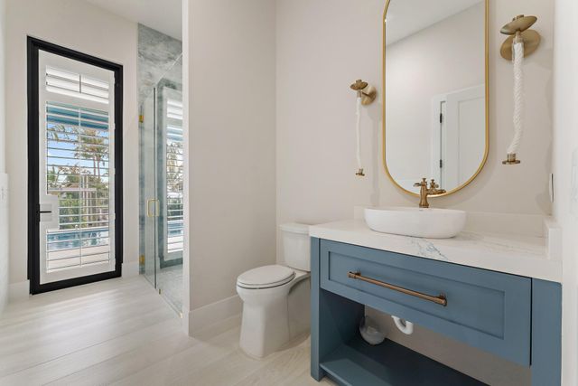 24 Leeward Circle, Tequesta, FL 33469