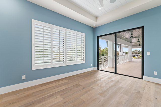 24 Leeward Circle, Tequesta, FL 33469