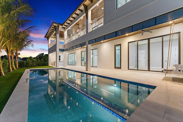 24 Leeward Circle, Tequesta, FL 33469