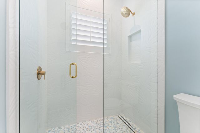 24 Leeward Circle, Tequesta, FL 33469