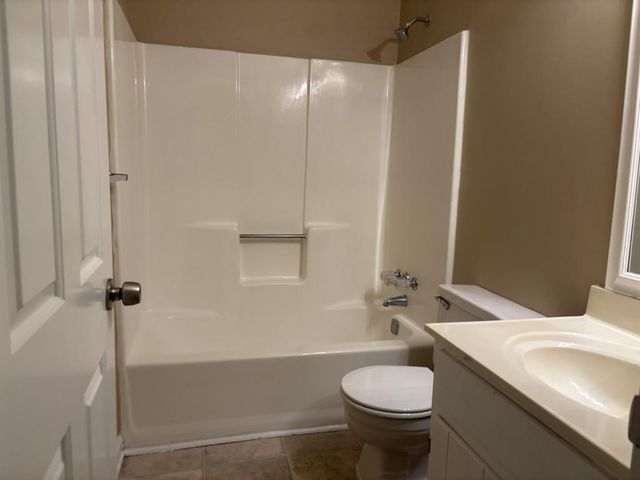 2804 Jim Owens Road NW, Kennesaw, GA 30152