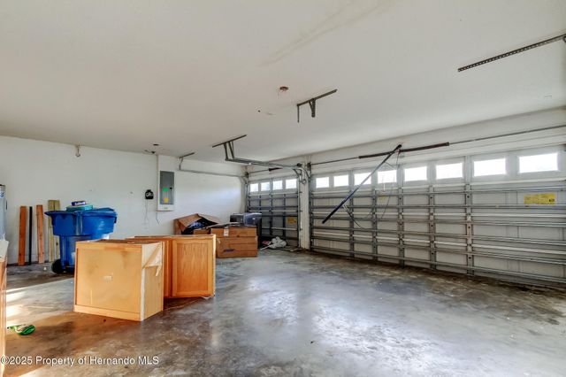 11309 Outrigger Avenue, Spring Hill, FL 34608