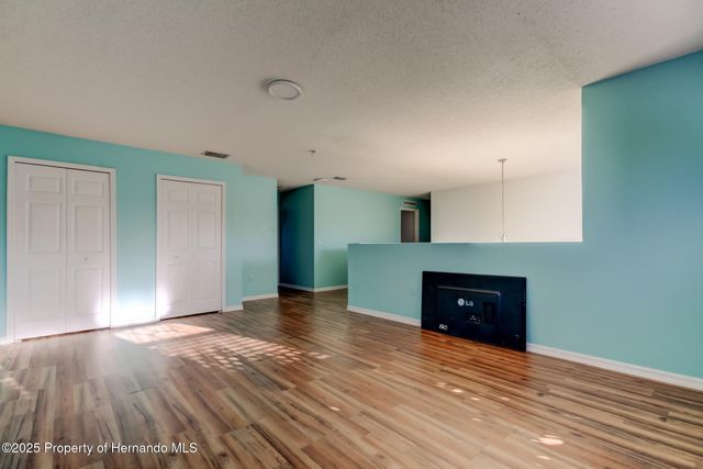 11309 Outrigger Avenue, Spring Hill, FL 34608