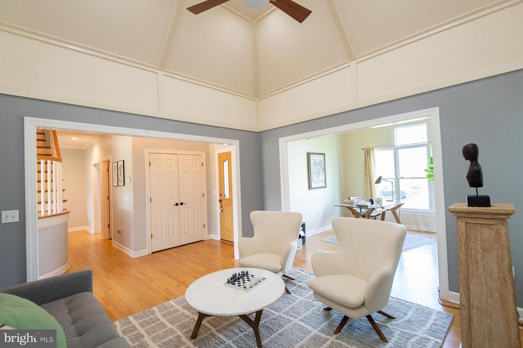 Image 14 of property listing at 28637 CLUBHOUSE DR, Easton, MD 21601
