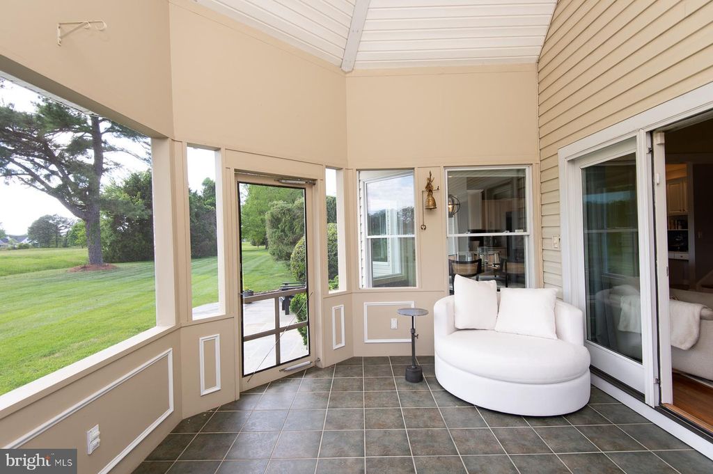 Image 31 of property listing at 28637 CLUBHOUSE DR, Easton, MD 21601