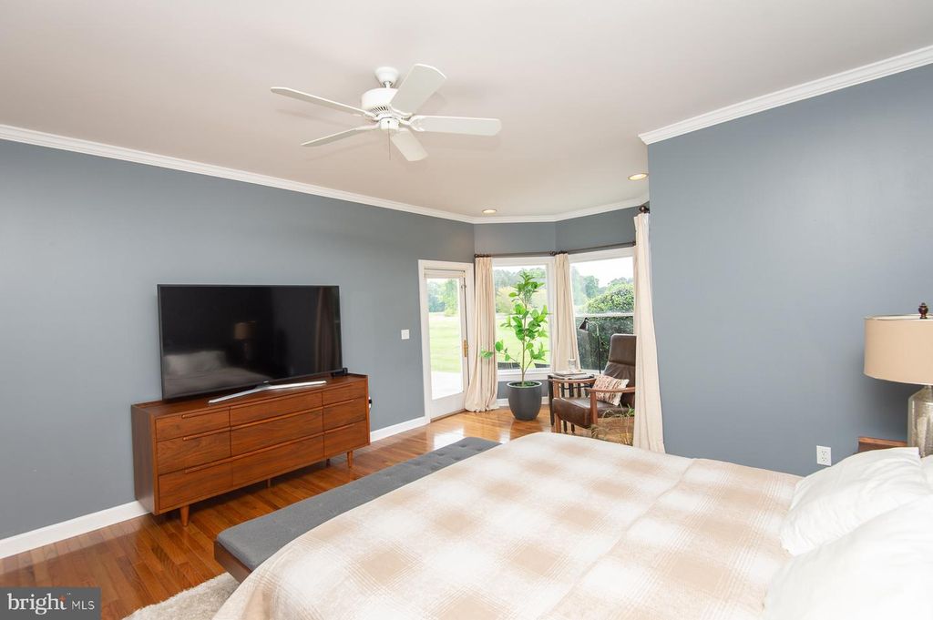 Image 36 of property listing at 28637 CLUBHOUSE DR, Easton, MD 21601