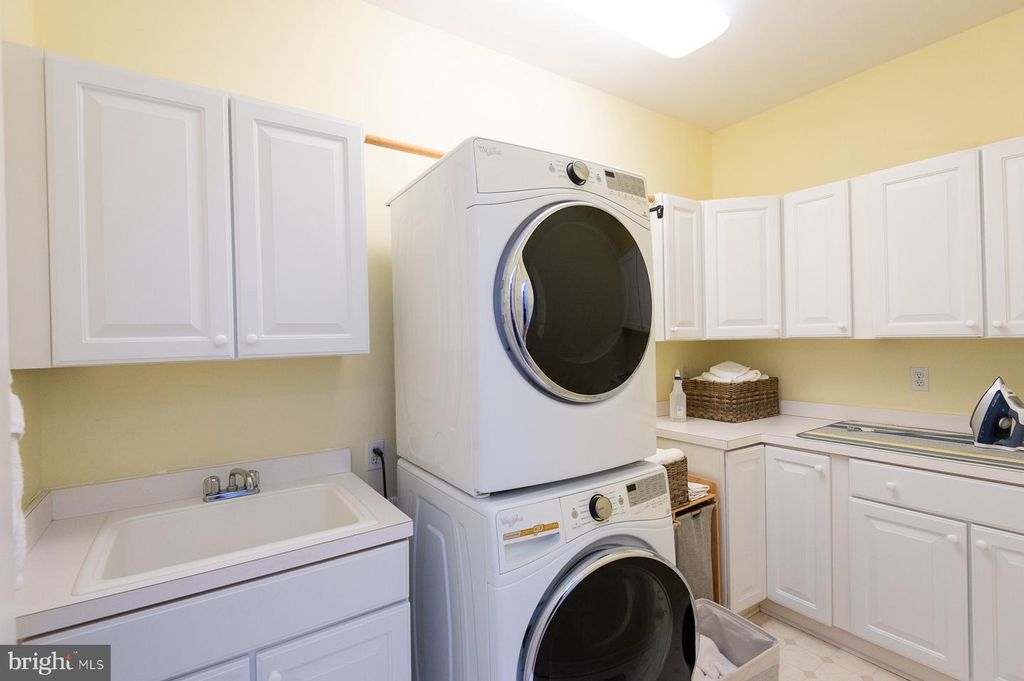 Image 41 of property listing at 28637 CLUBHOUSE DR, Easton, MD 21601