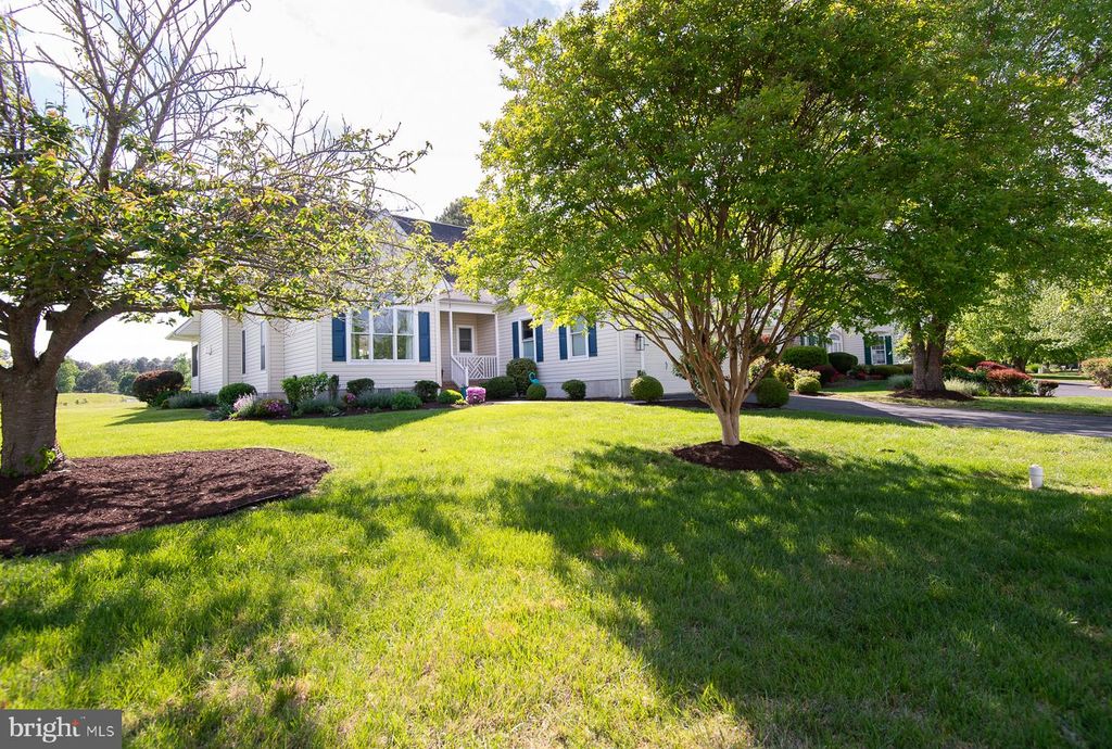 Image 6 of property listing at 28637 CLUBHOUSE DR, Easton, MD 21601