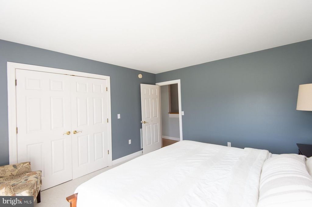 Image 50 of property listing at 28637 CLUBHOUSE DR, Easton, MD 21601
