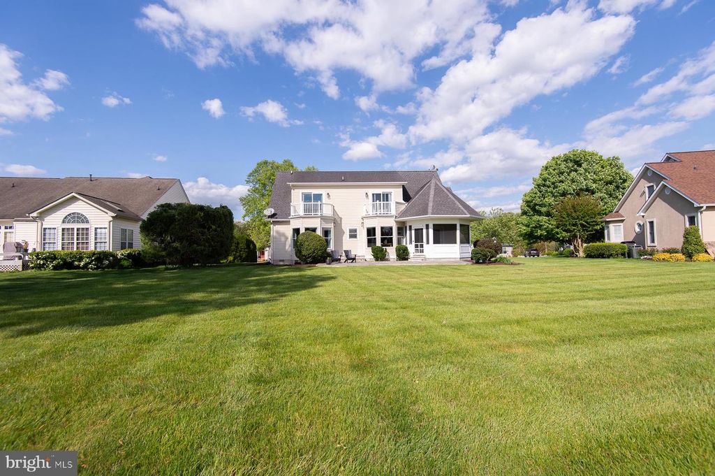 Image 71 of property listing at 28637 CLUBHOUSE DR, Easton, MD 21601