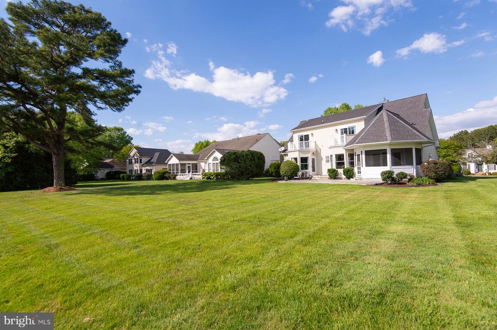 Image 72 of property listing at 28637 CLUBHOUSE DR, Easton, MD 21601