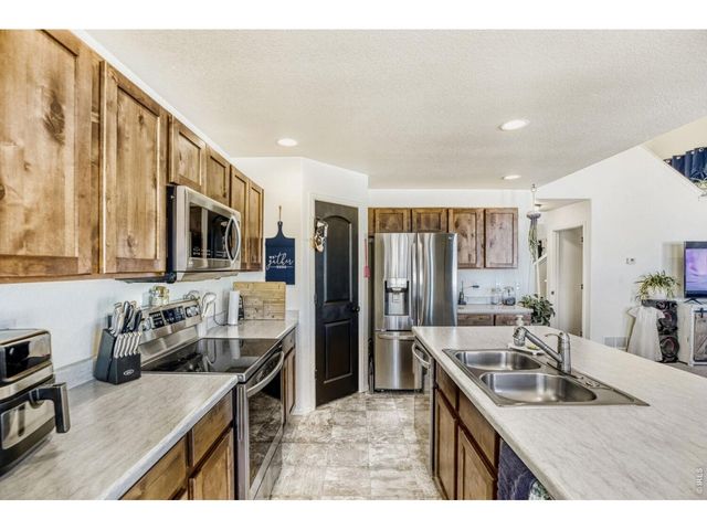 1802 104th Ave, Greeley, CO 80634