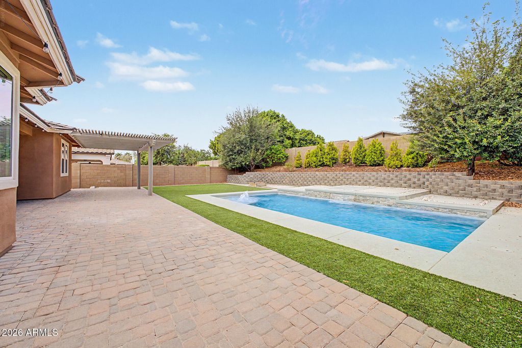 3294 N SPRINGFIELD Street, Buckeye, AZ 85396 — photo 5