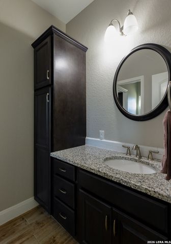 461 County Road 6723, Natalia, TX 78059