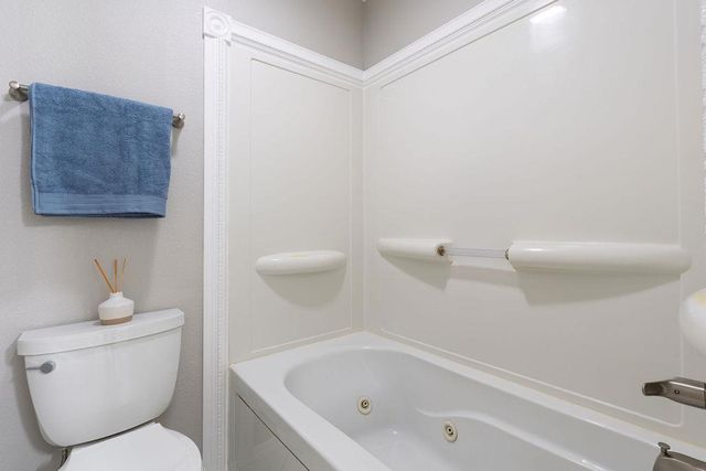 37709 Garretts Lake Road, Shawnee, OK 74804