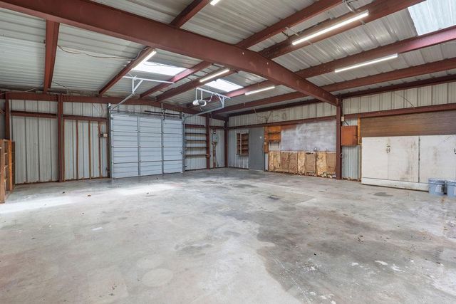 37709 Garretts Lake Road, Shawnee, OK 74804