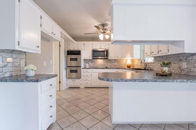 37709 Garretts Lake Road, Shawnee, OK 74804