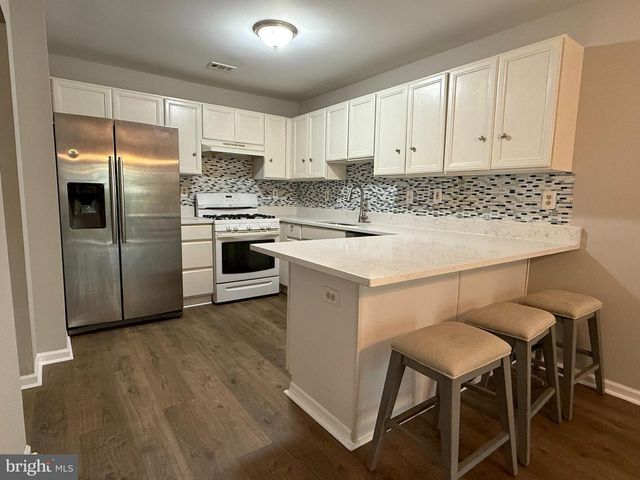 155 WEYBRIDGE DR, Malvern, PA 19355