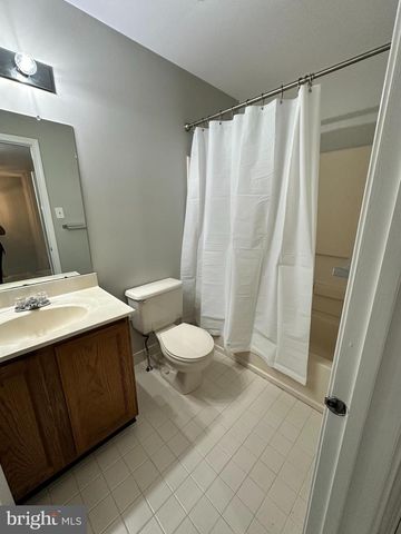 155 WEYBRIDGE DR, Malvern, PA 19355