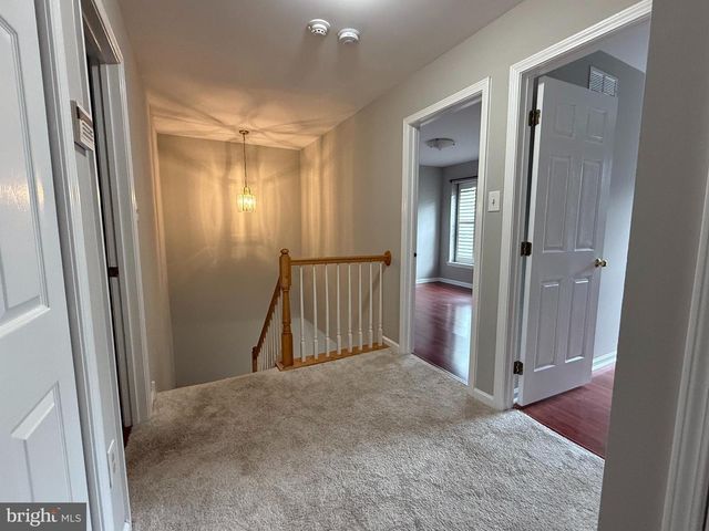 155 WEYBRIDGE DR, Malvern, PA 19355
